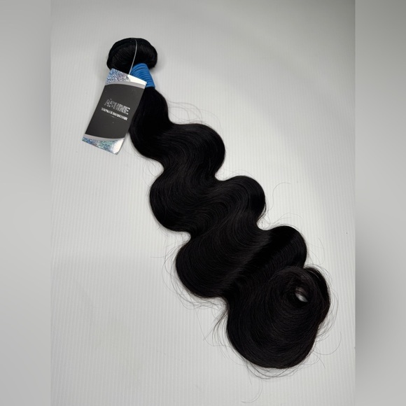 100% Unprocessed Natural Black Virgin Human hair  Body Wave Style in 20 In - Picture 5 of 5